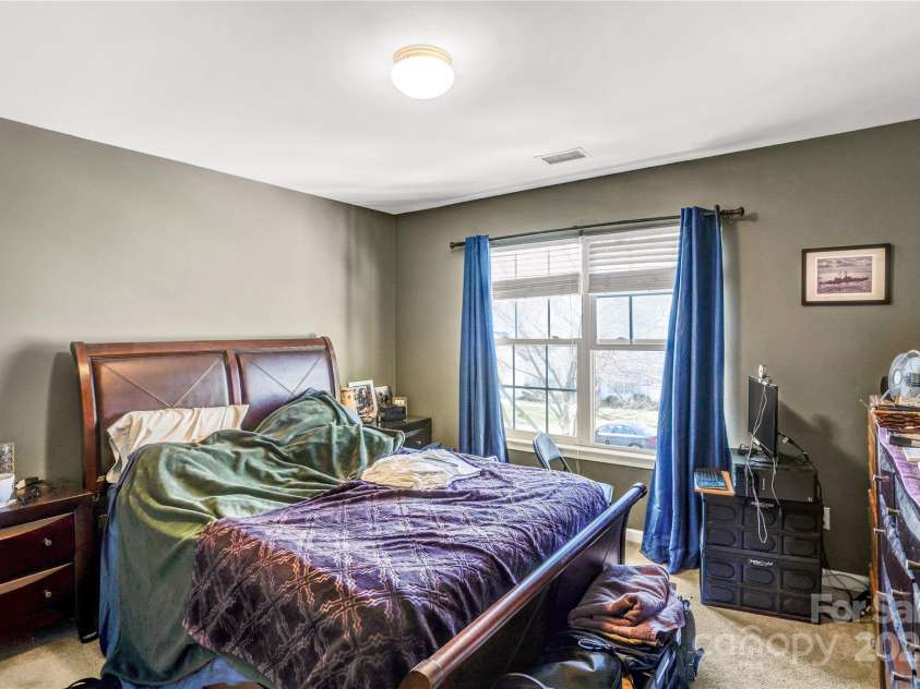 2014 Arbor Crest Court, Charlotte, NC 28262.  MLS# CAR4238335, YatesRealty ID 3496. 