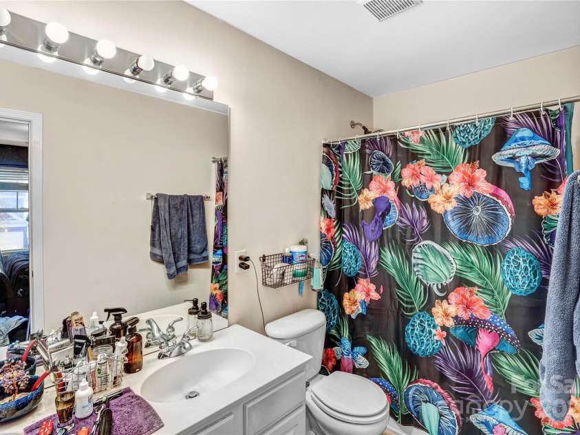 2014 Arbor Crest Court, Charlotte, NC 28262.  MLS# CAR4238335, YatesRealty ID 3496. 
