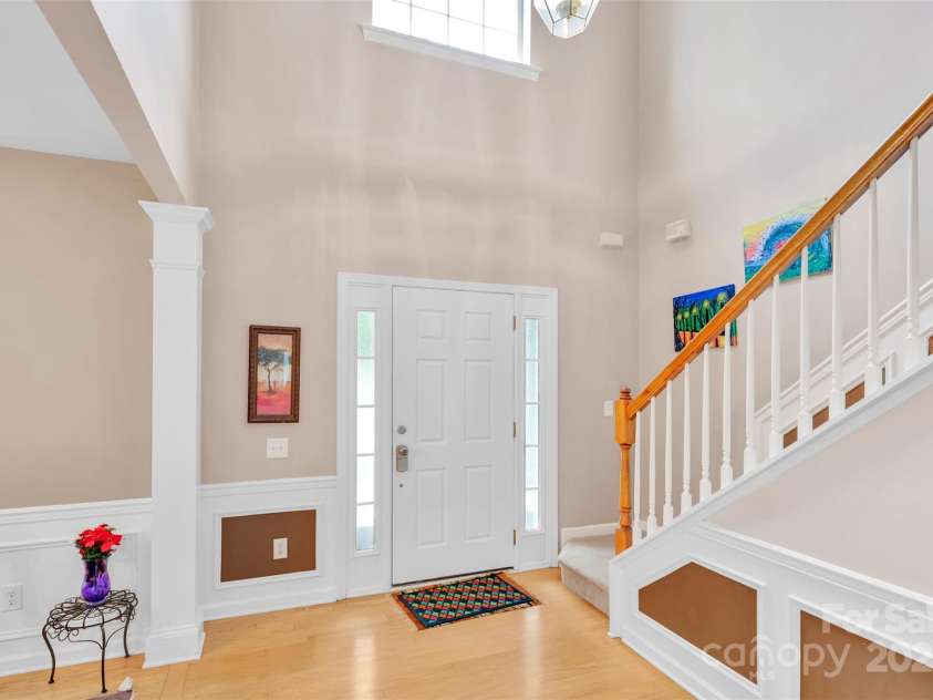2014 Arbor Crest Court, Charlotte, NC 28262.  MLS# CAR4289262, YatesRealty ID 3496. Entry & Dining Room