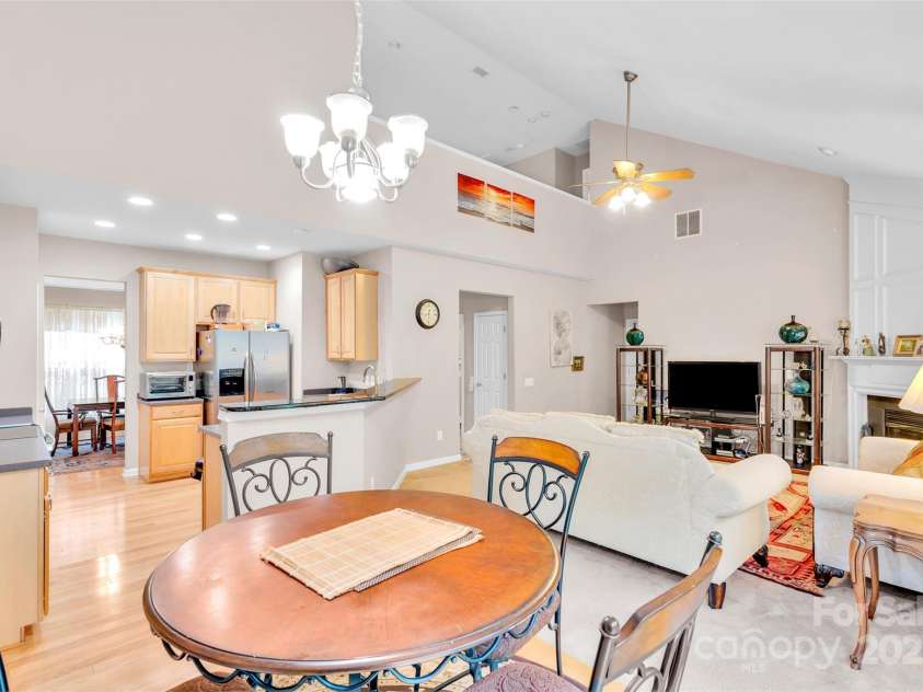 2014 Arbor Crest Court, Charlotte, NC 28262.  MLS# CAR4289262, YatesRealty ID 3496. Kitchen Breakfast Nook & Living Room