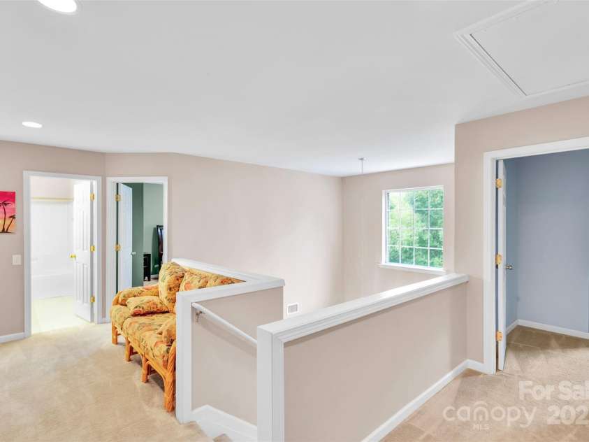 2014 Arbor Crest Court, Charlotte, NC 28262.  MLS# CAR4289262, YatesRealty ID 3496. Loft