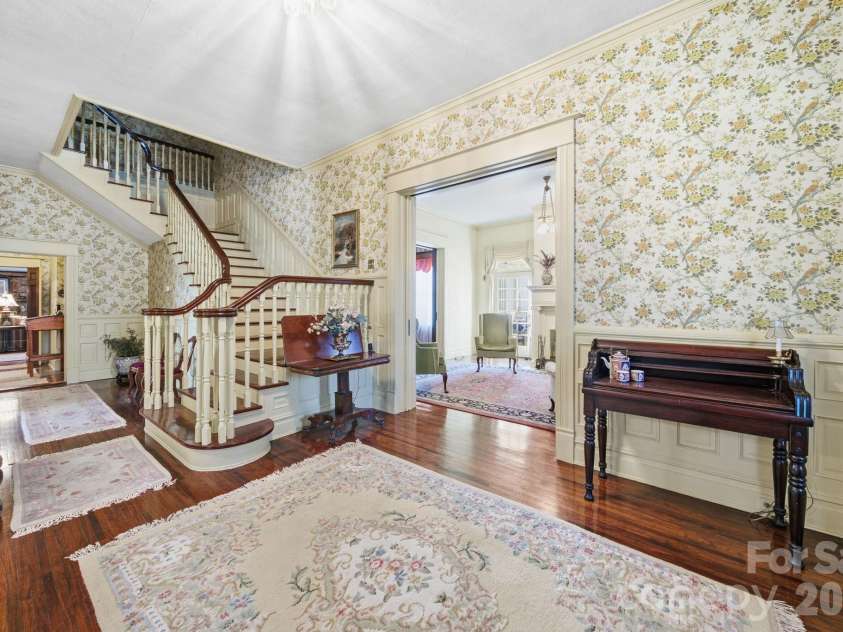 515 Camden Road, Wadesboro, NC 28170.  MLS# CAR4346640, YatesRealty ID 3496. Front Foyer