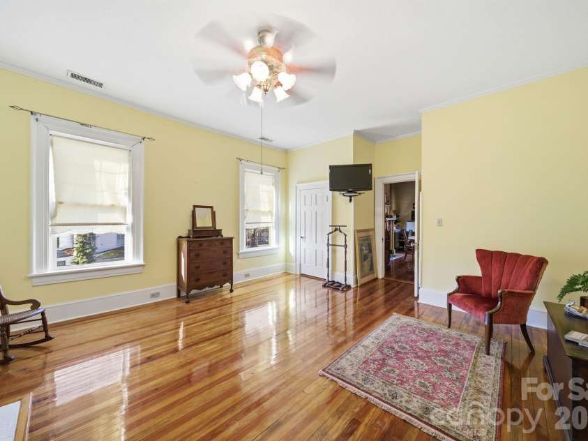 515 Camden Road, Wadesboro, NC 28170.  MLS# CAR4346640, YatesRealty ID 3496. Large Upstairs En Suite Bedroom