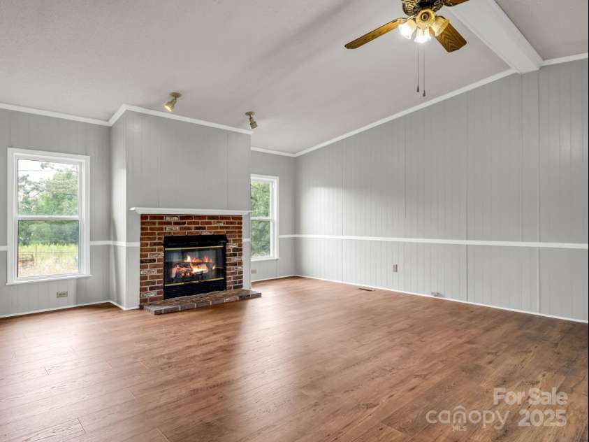355 Staton Road, Flat Rock, NC 28731.  MLS# CAR4282043, YatesRealty ID 34960. 