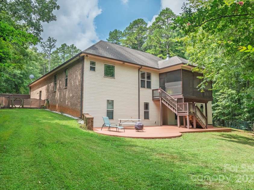 220 Alvin Hough Road, Midland, NC 28107.  MLS# CAR4291171, YatesRealty ID 34964. 