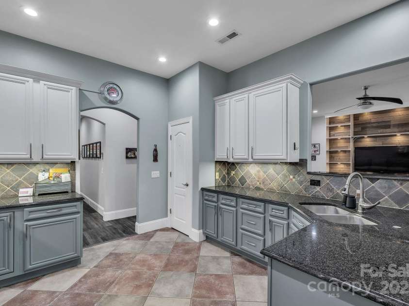 220 Alvin Hough Road, Midland, NC 28107.  MLS# CAR4291171, YatesRealty ID 34964. 