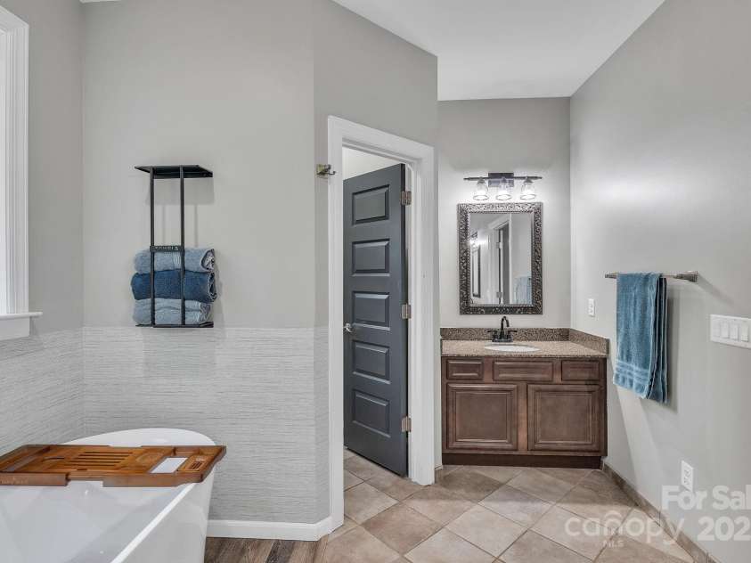 220 Alvin Hough Road, Midland, NC 28107.  MLS# CAR4291171, YatesRealty ID 34964. 