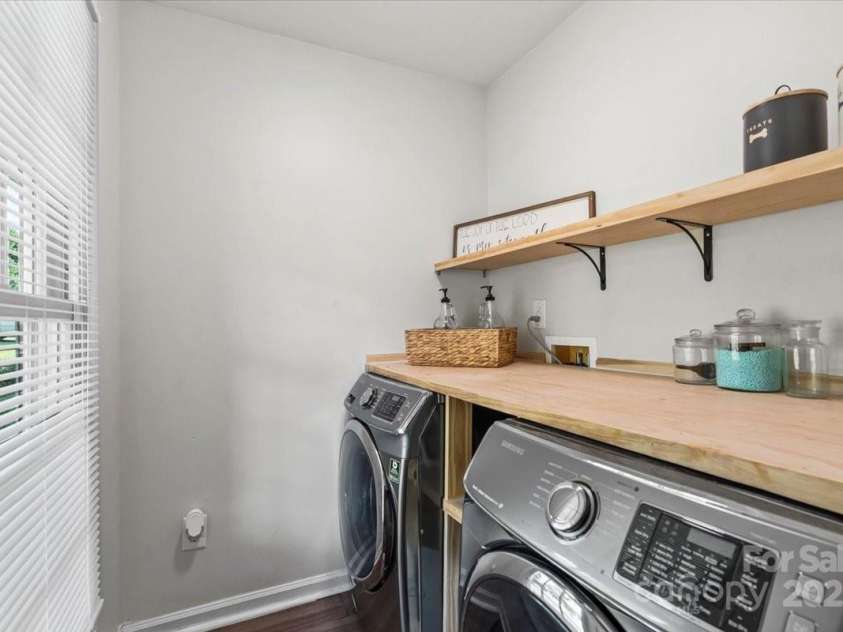 1331 Braveheart Lane, Charlotte, NC 28216.  MLS# CAR4287278, YatesRealty ID 34967. Laundry Room