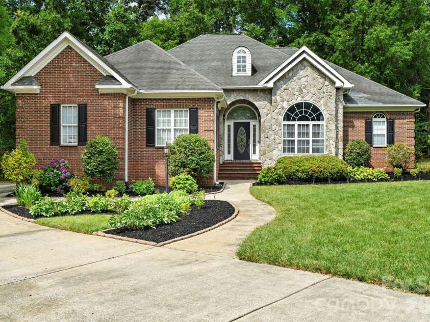 3003 Rochester Court, Monroe, NC 28110.  MLS# CAR4400531, YatesRealty ID 34968. 