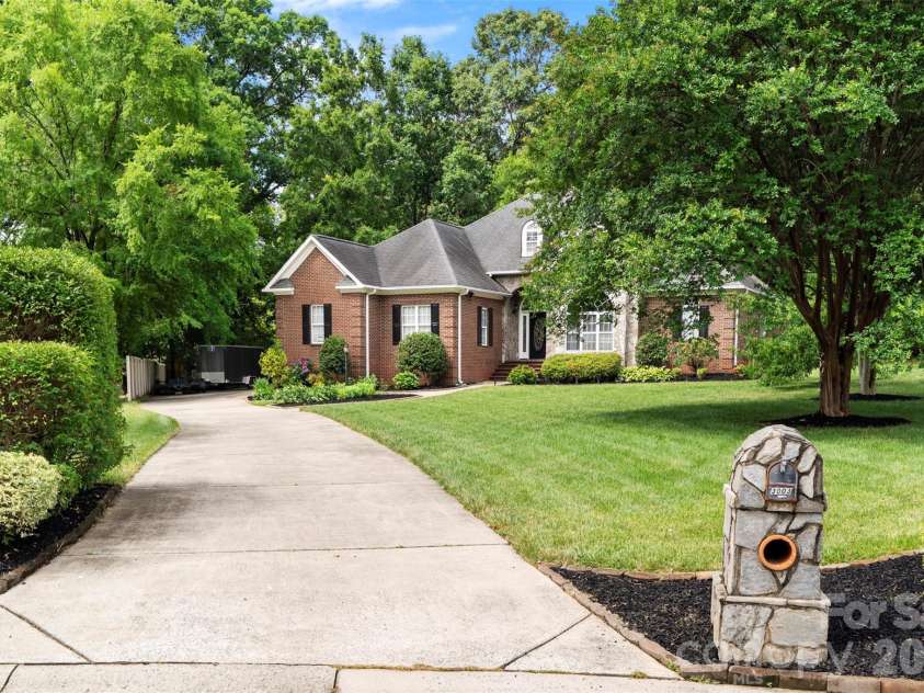 3003 Rochester Court, Monroe, NC 28110.  MLS# CAR4400531, YatesRealty ID 34968. 