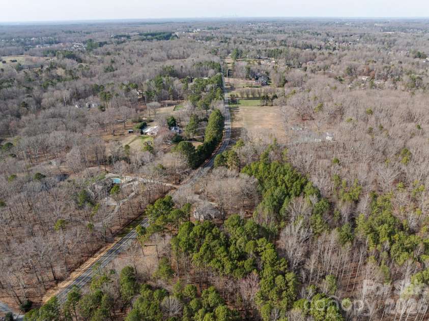 3109 Forest Lawn Drive, Matthews, NC 28104.  MLS# CAR4353965, YatesRealty ID 3497. 11 Miles to Downtown Monroe