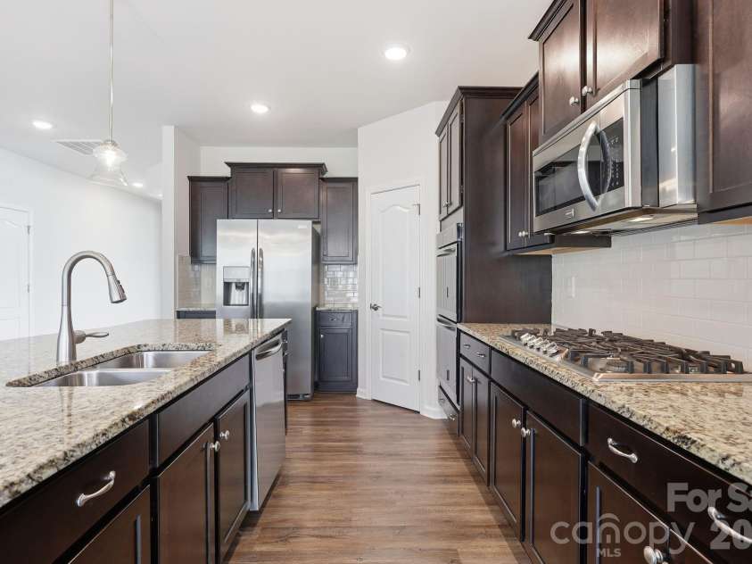 13410 Blanton Drive, Huntersville, NC 28078.  MLS# CAR4398859, YatesRealty ID 34971. 