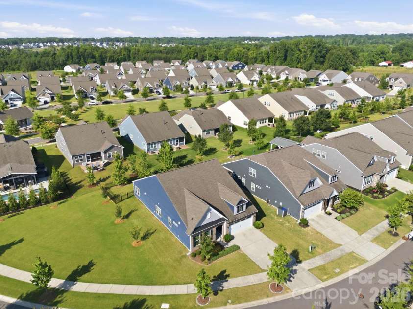 13410 Blanton Drive, Huntersville, NC 28078.  MLS# CAR4398859, YatesRealty ID 34971. 