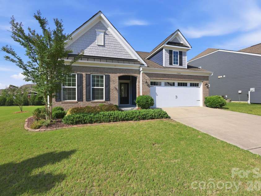 13410 Blanton Drive, Huntersville, NC 28078.  MLS# CAR4398859, YatesRealty ID 34971. 