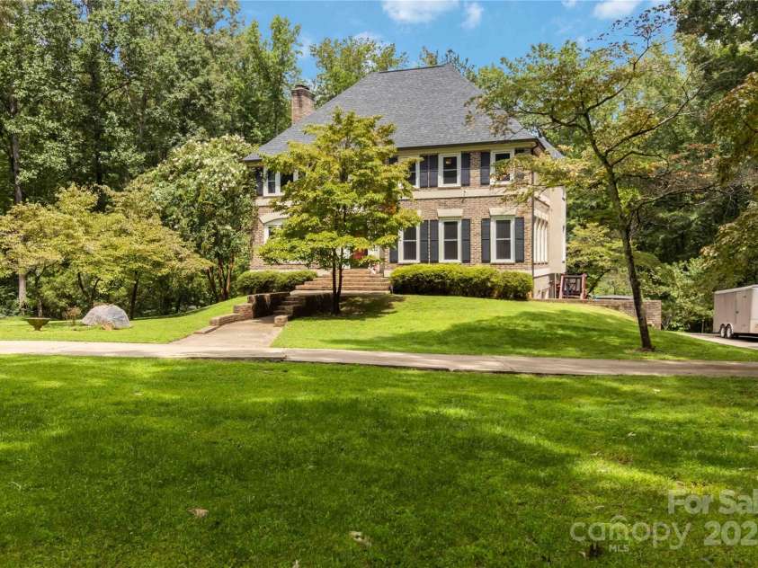 1055 Saddle Drive, York, SC 29745.  MLS# CAR4286894, YatesRealty ID 34972. 