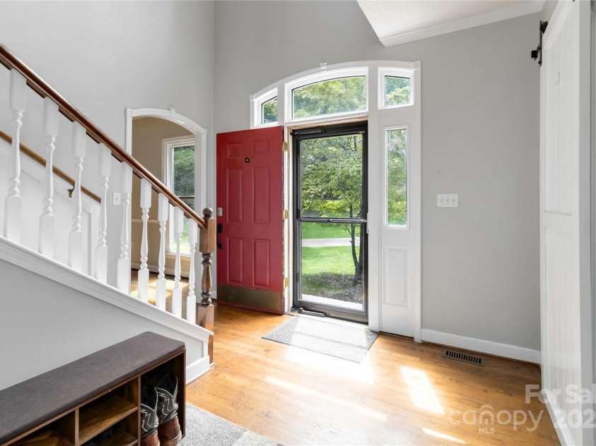 1055 Saddle Drive, York, SC 29745.  MLS# CAR4286894, YatesRealty ID 34972. 