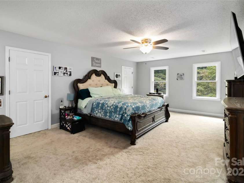 1055 Saddle Drive, York, SC 29745.  MLS# CAR4286894, YatesRealty ID 34972. 