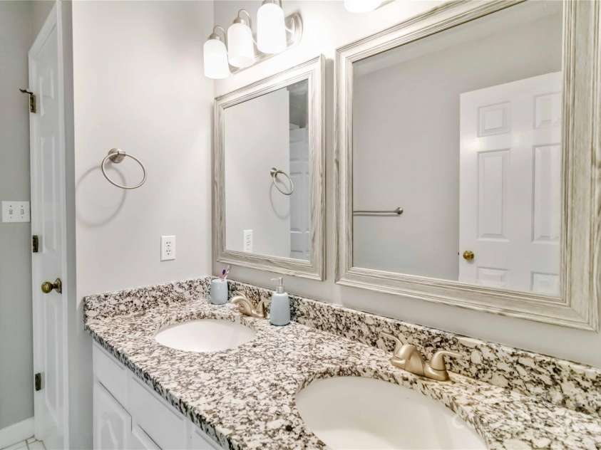 1055 Saddle Drive, York, SC 29745.  MLS# CAR4286894, YatesRealty ID 34972. 