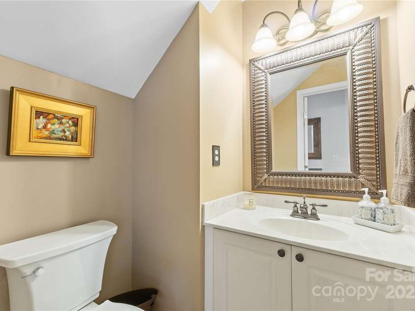 3121 Spring Fancy Lane, Indian Trail, NC 28079.  MLS# CAR4289656, YatesRealty ID 34973. Half bath on main