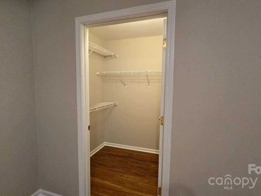 9811 Campus Walk Lane, Charlotte, NC 28262.  MLS# CAR4296016, YatesRealty ID 34976. 