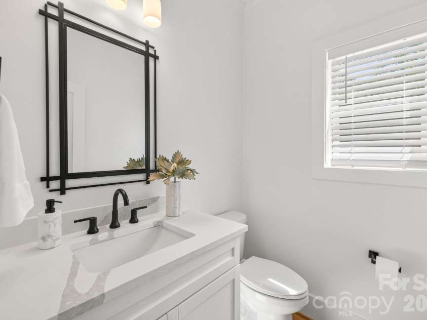 411 Brevard Street, Waxhaw, NC 28173.  MLS# CAR4397400, YatesRealty ID 34977. Half bath on the main