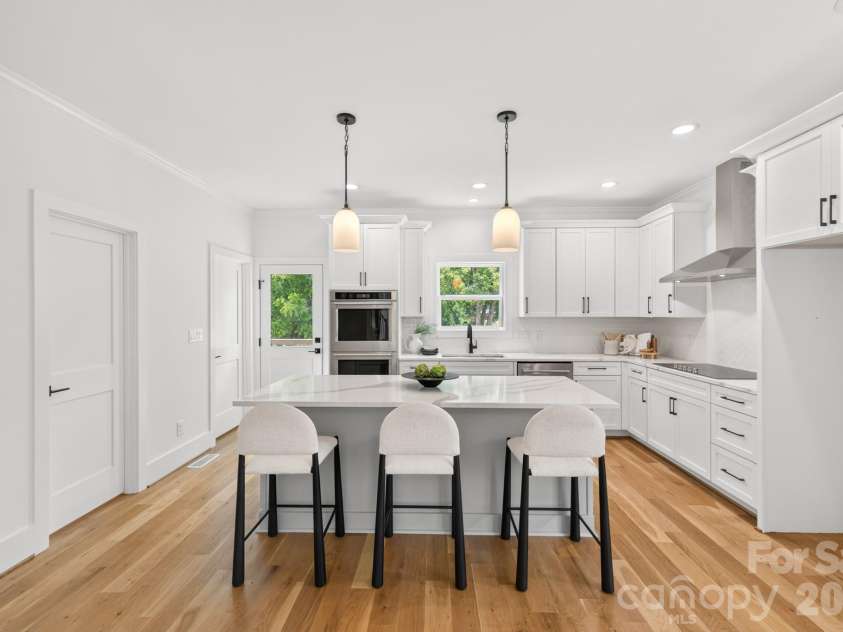411 Brevard Street, Waxhaw, NC 28173.  MLS# CAR4397400, YatesRealty ID 34977. Open kitchen