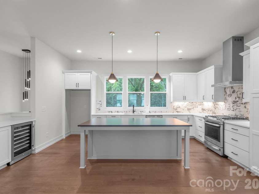 1451 Haywood Court, Charlotte, NC 28205.  MLS# CAR4390778, YatesRealty ID 34978. 