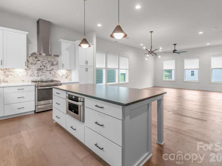 1451 Haywood Court, Charlotte, NC 28205.  MLS# CAR4390778, YatesRealty ID 34978. 