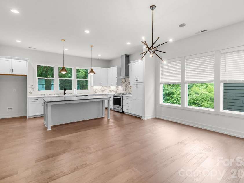 1451 Haywood Court, Charlotte, NC 28205.  MLS# CAR4390778, YatesRealty ID 34978. 