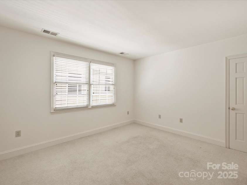 2048 Brandon Circle, Charlotte, NC 28211.  MLS# CAR4293493, YatesRealty ID 34978. Bedroom 4