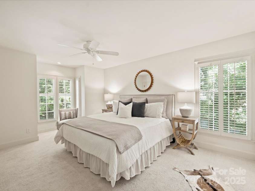 2048 Brandon Circle, Charlotte, NC 28211.  MLS# CAR4293493, YatesRealty ID 34978. Primary Bedroom