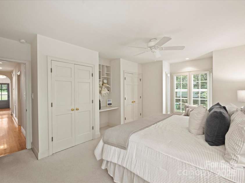 2048 Brandon Circle, Charlotte, NC 28211.  MLS# CAR4293493, YatesRealty ID 34978. Primary Bedroom