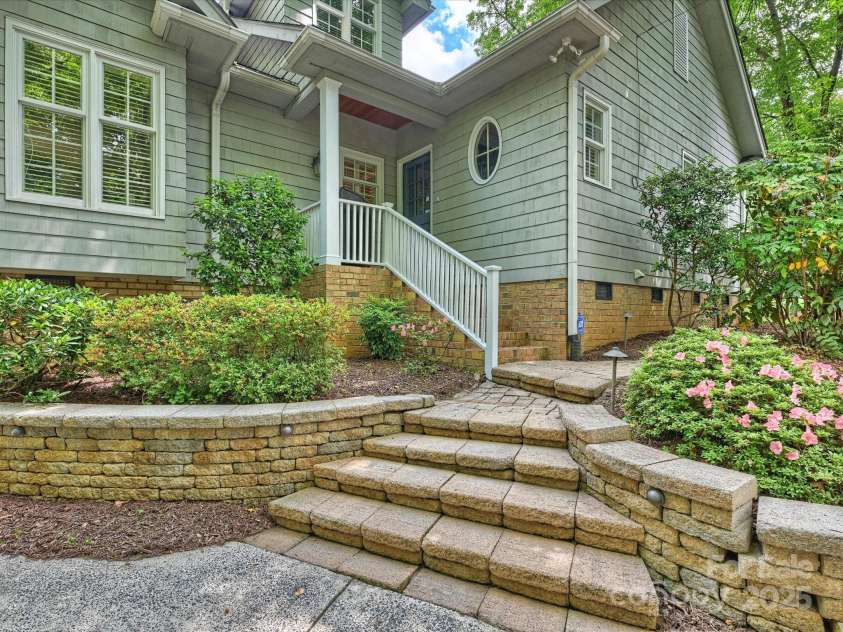 2048 Brandon Circle, Charlotte, NC 28211.  MLS# CAR4293493, YatesRealty ID 34978. Rear Entrance