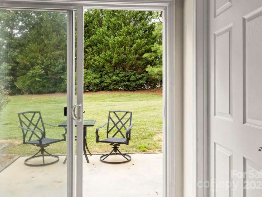 8430 Big Creek Court, Matthews, NC 28105.  MLS# CAR4295677, YatesRealty ID 34979. 