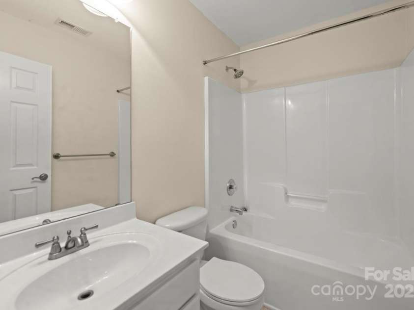 8430 Big Creek Court, Matthews, NC 28105.  MLS# CAR4295677, YatesRealty ID 34979. 