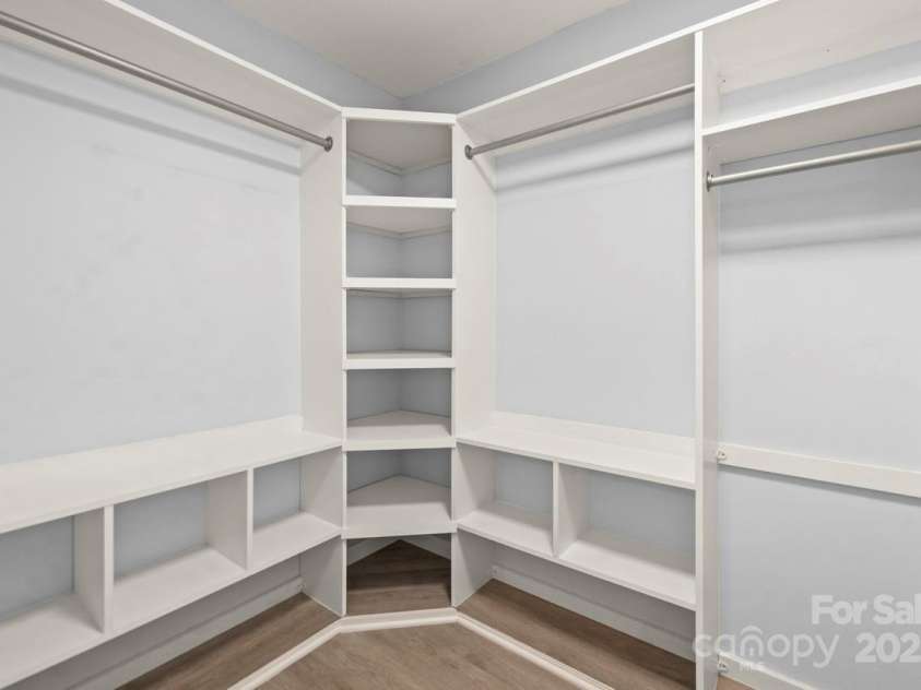 8430 Big Creek Court, Matthews, NC 28105.  MLS# CAR4295677, YatesRealty ID 34979. 