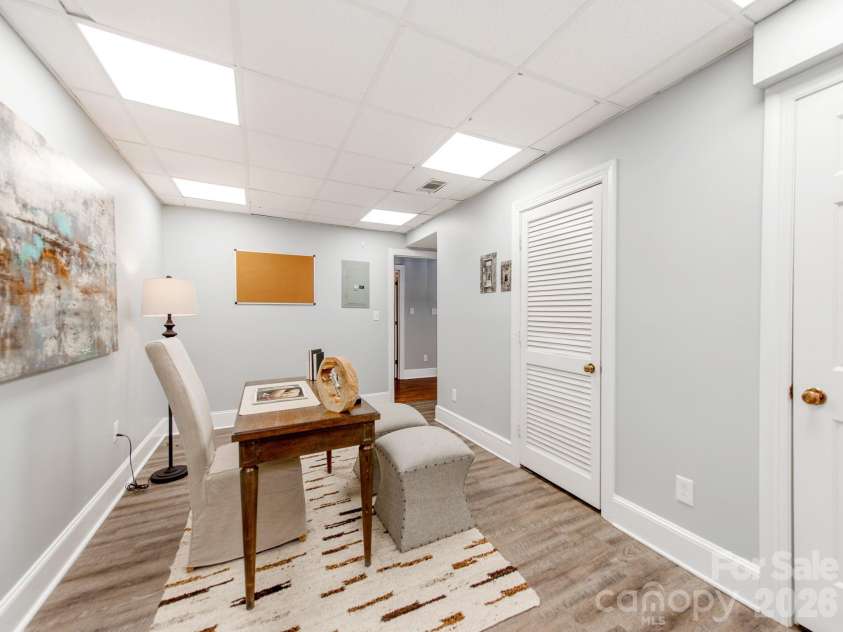5361 Five Knolls Drive, Charlotte, NC 28226.  MLS# CAR4352496, YatesRealty ID 3498. Office View 2