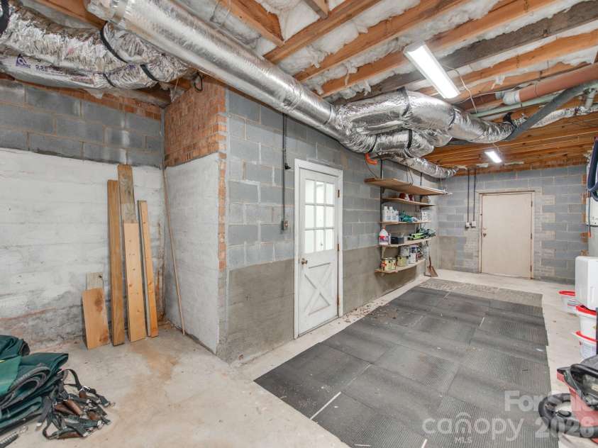 5361 Five Knolls Drive, Charlotte, NC 28226.  MLS# CAR4352496, YatesRealty ID 3498. Workshop and Additional Storage 