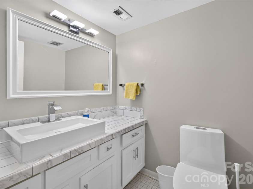 185 Riverview Terrace, Clover, SC 29710.  MLS# CAR4397977, YatesRealty ID 34980. 