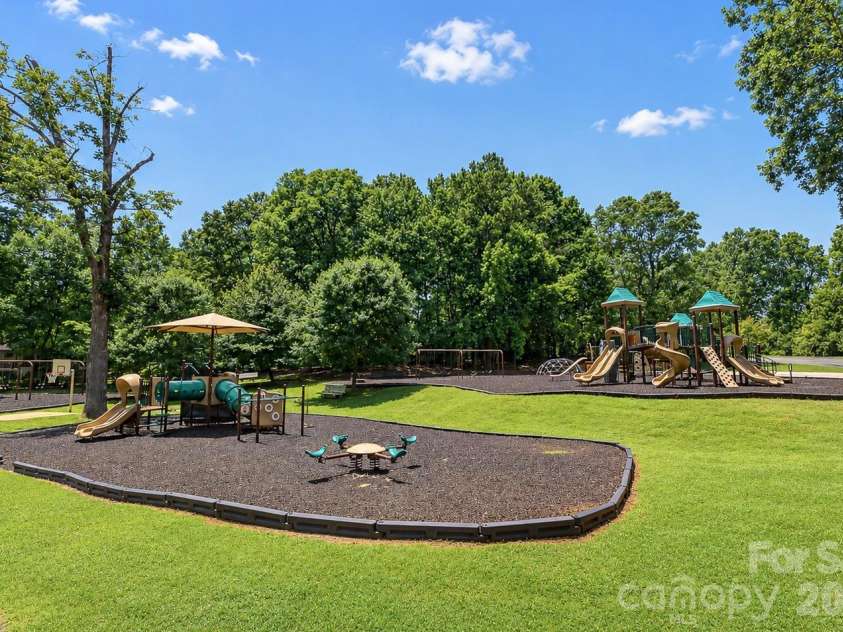 185 Riverview Terrace, Clover, SC 29710.  MLS# CAR4397977, YatesRealty ID 34980. 