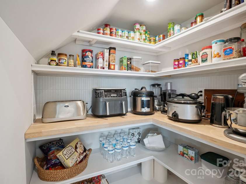 3161 Baines Court, Kannapolis, NC 28081.  MLS# CAR4283103, YatesRealty ID 34980. Coveted Walk In Pantry with customized shelving!