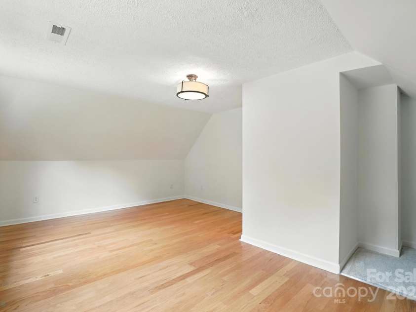 3921 Lake Road, Charlotte, NC 28269.  MLS# CAR4272697, YatesRealty ID 34981. 