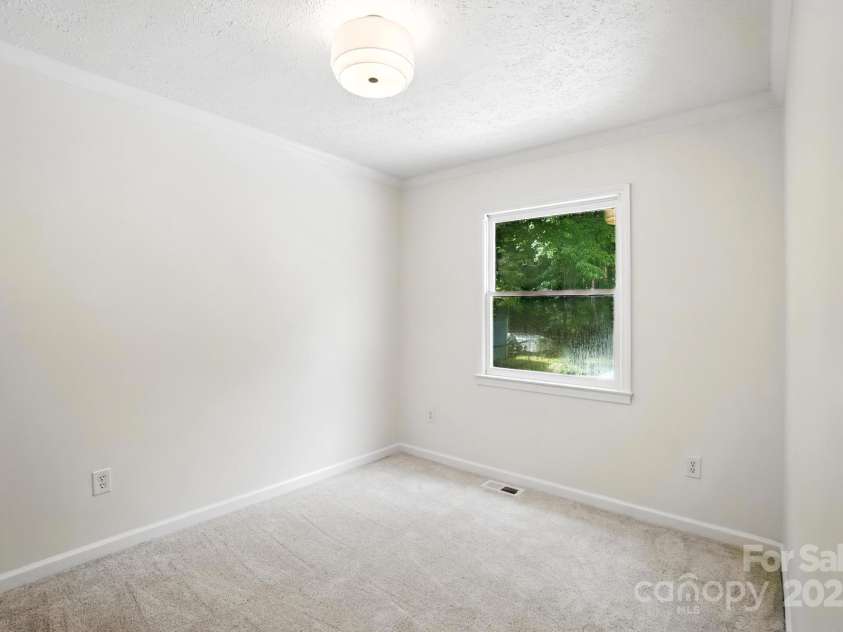3921 Lake Road, Charlotte, NC 28269.  MLS# CAR4272697, YatesRealty ID 34981. Bedroom #1