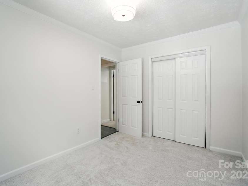 3921 Lake Road, Charlotte, NC 28269.  MLS# CAR4272697, YatesRealty ID 34981. Bedroom #2