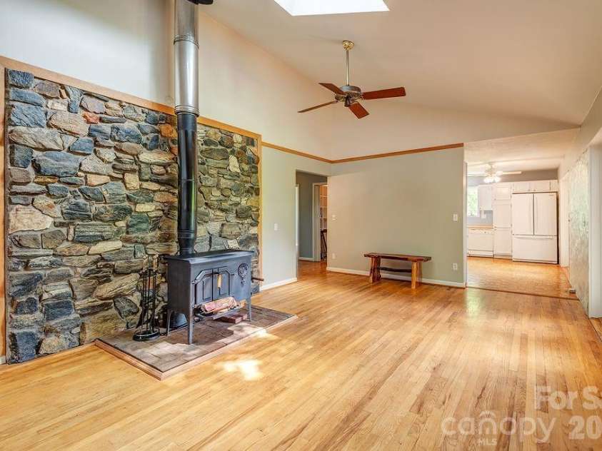 14 High Valley Estates Drive, Alexander, NC 28701.  MLS# CAR4396822, YatesRealty ID 34982. 