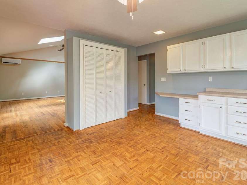 14 High Valley Estates Drive, Alexander, NC 28701.  MLS# CAR4396822, YatesRealty ID 34982. 