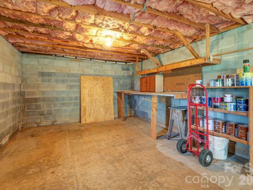 14 High Valley Estates Drive, Alexander, NC 28701.  MLS# CAR4396822, YatesRealty ID 34982. 