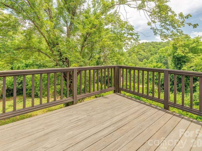 14 High Valley Estates Drive, Alexander, NC 28701.  MLS# CAR4396822, YatesRealty ID 34982. 