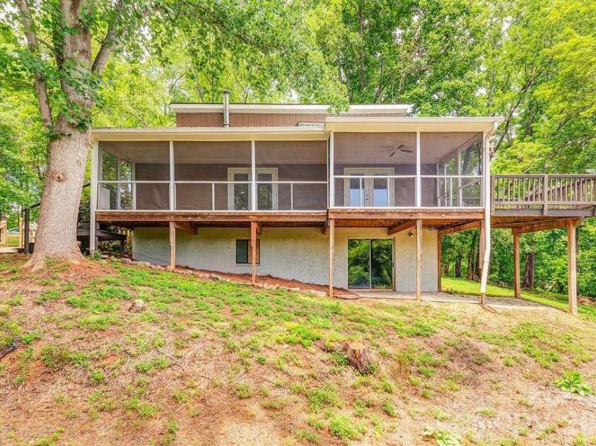 14 High Valley Estates Drive, Alexander, NC 28701.  MLS# CAR4396822, YatesRealty ID 34982. 