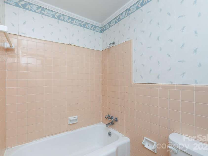 1447 Sullivan Street, Rock Hill, SC 29730.  MLS# CAR4283543, YatesRealty ID 34983. 